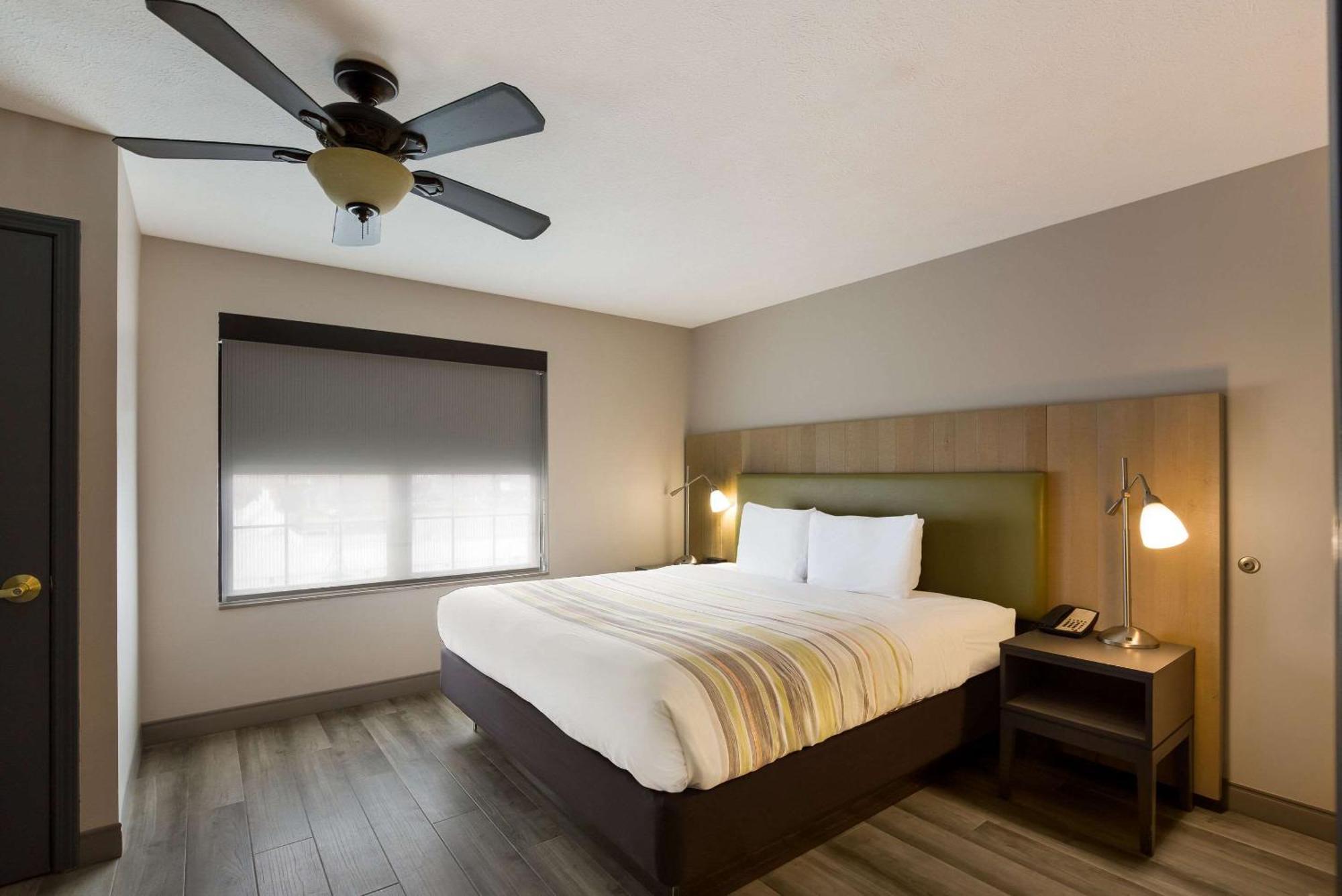 Country Inn & Suites By Radisson, Marion, Il ภายนอก รูปภาพ