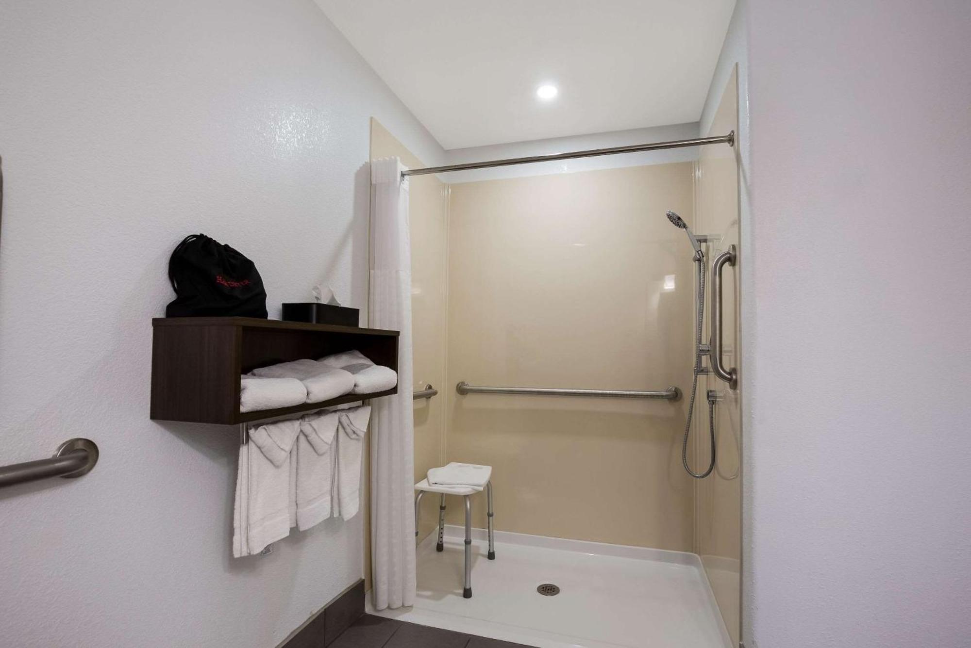 Country Inn & Suites By Radisson, Marion, Il ภายนอก รูปภาพ