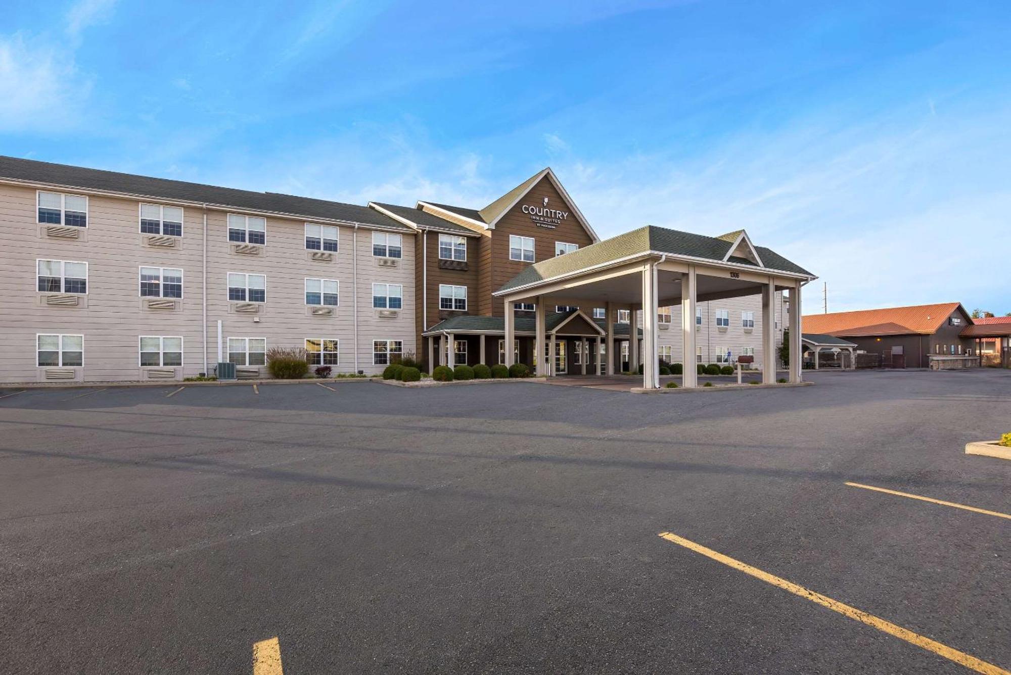Country Inn & Suites By Radisson, Marion, Il ภายนอก รูปภาพ